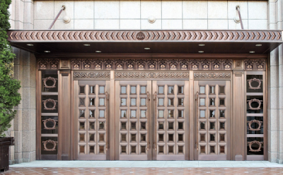 別墅銅門廠家在殘酷的環境下如何生產才能夠脫穎而出