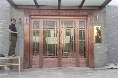 鋁藝大門色彩影響和應(yīng)用優(yōu)勢！