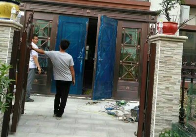 領秀城銅門安裝案例